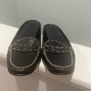 Cole Haan Black Penny Loafer Mules Size 9 1/2 B NWOT D18611 timeless classic